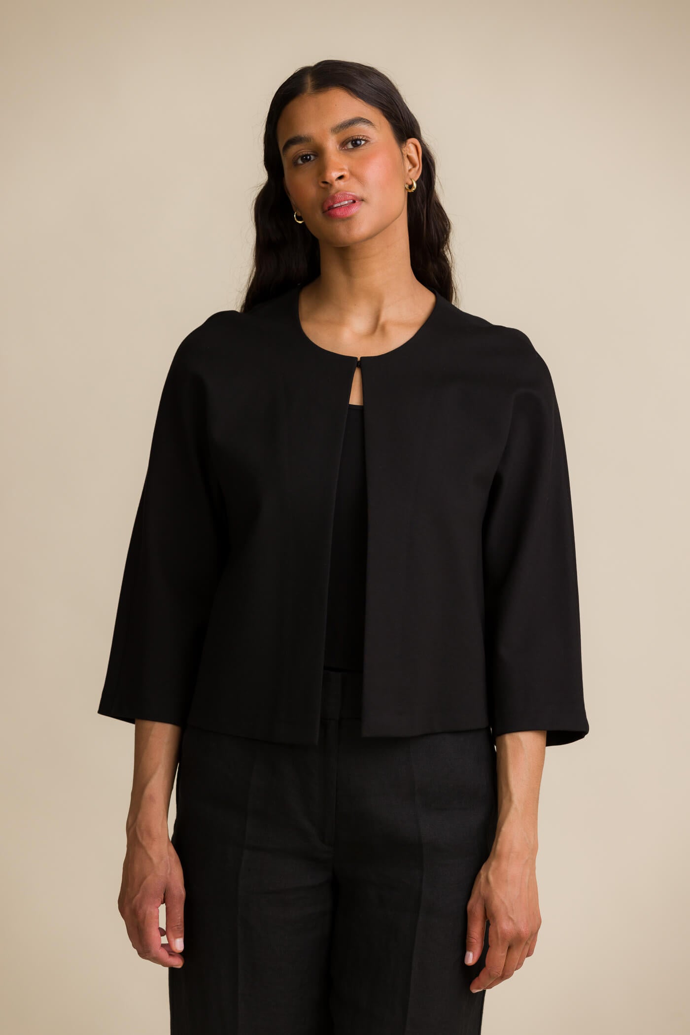 elliana bolero musta 2