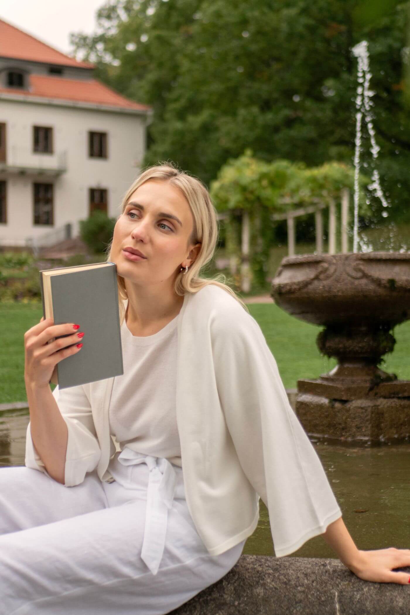 florence kimono neuletakki luonnonvalkoinen fiilis