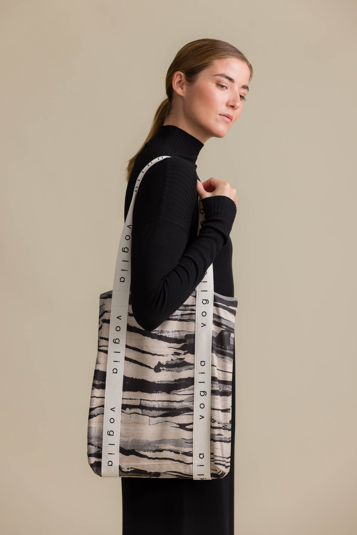 neri kassi raaka puuvilla