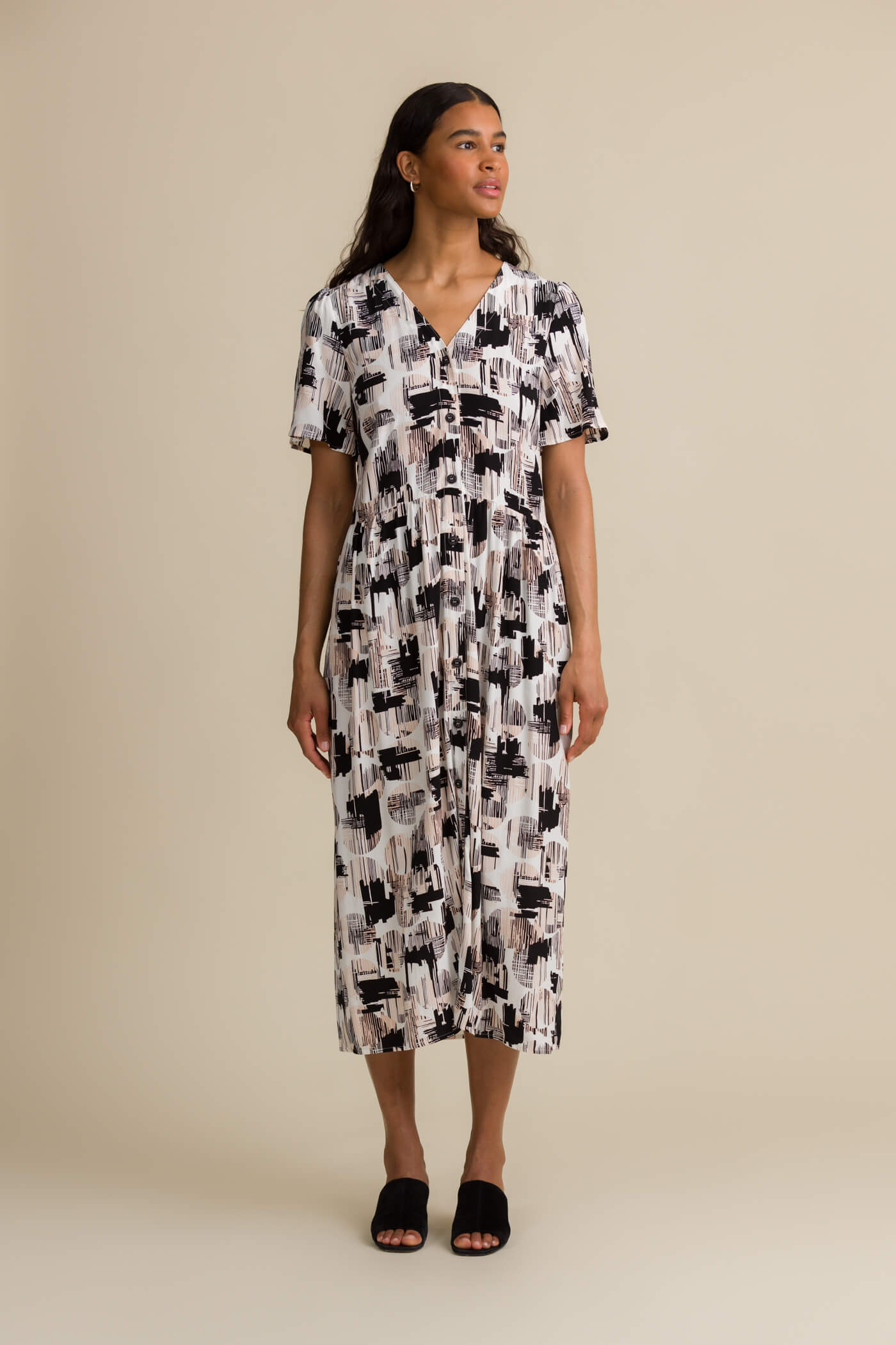 sloane leninki musta monivari