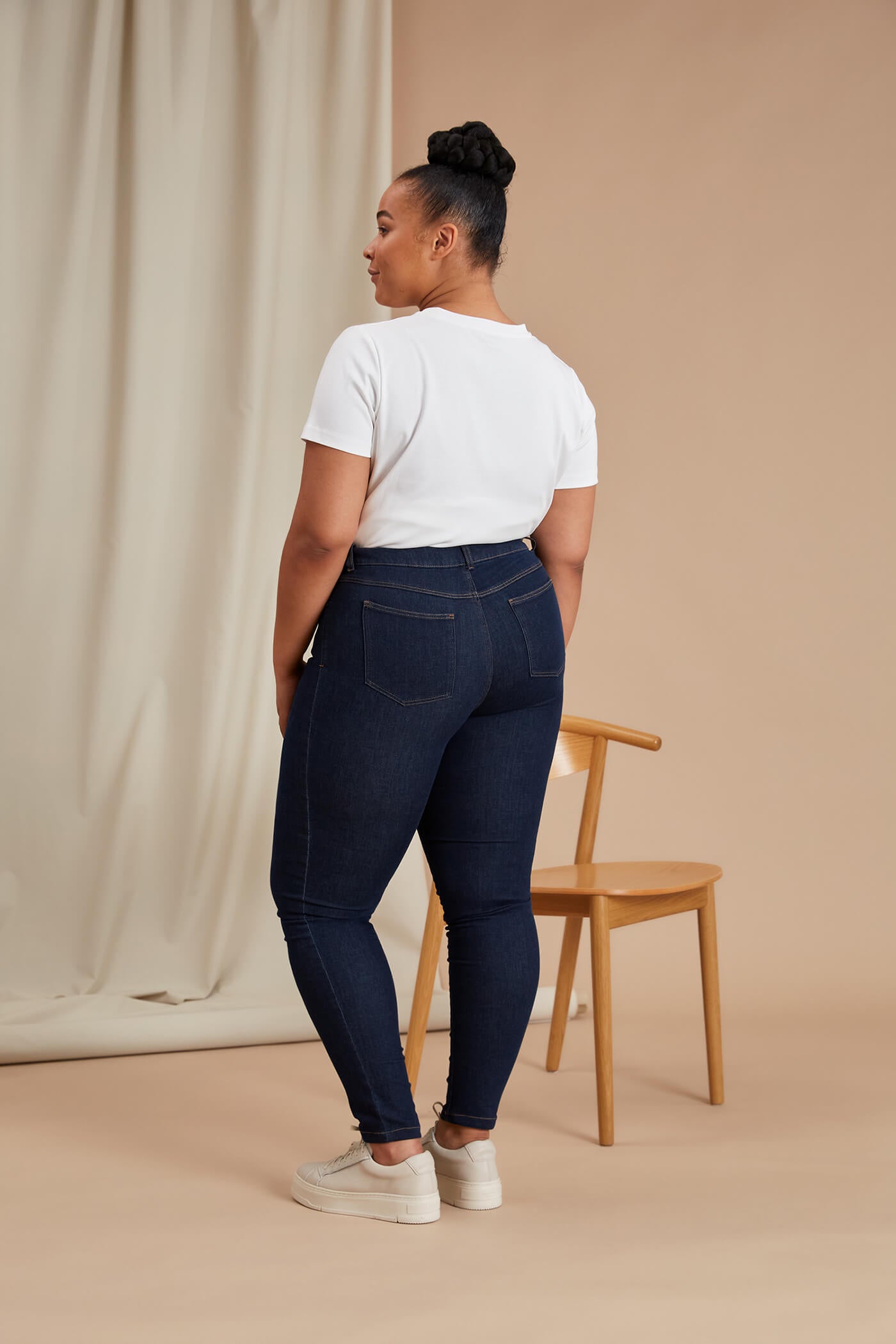 KIM Kapeat farkut indigo koko 44 takaa