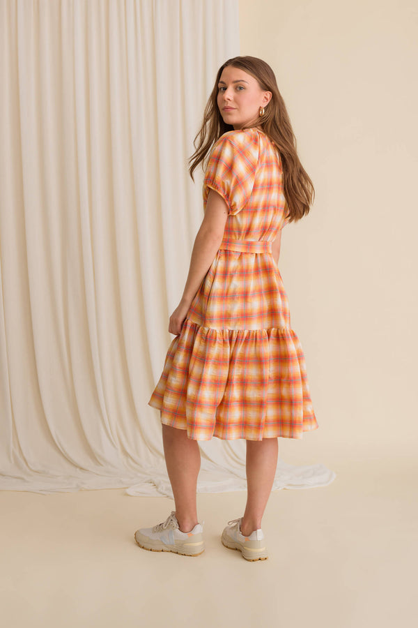 stacy mekko aprikoosi tartan sivu