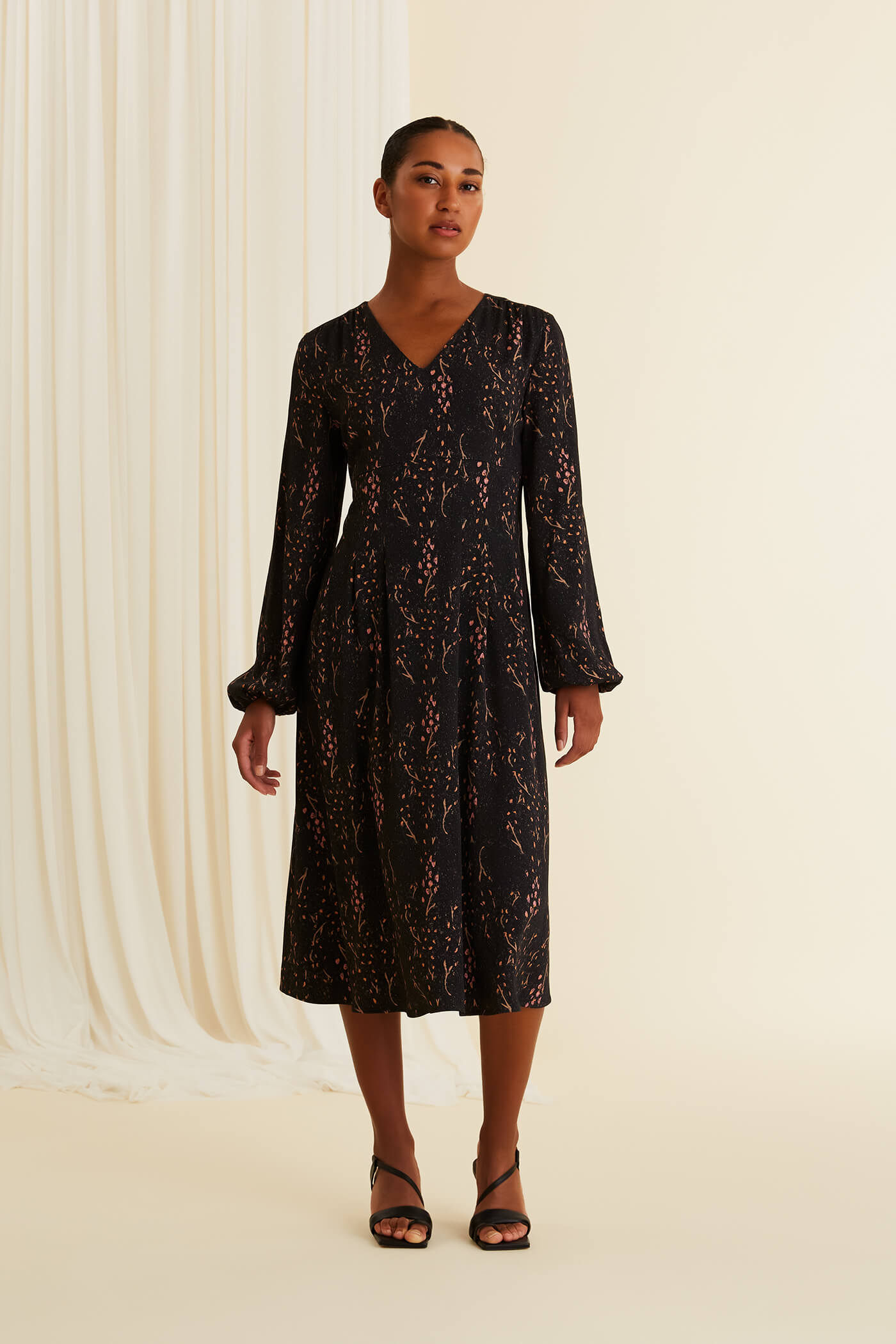 BRIANNA Kuosillinen mekko helene-print-monivari