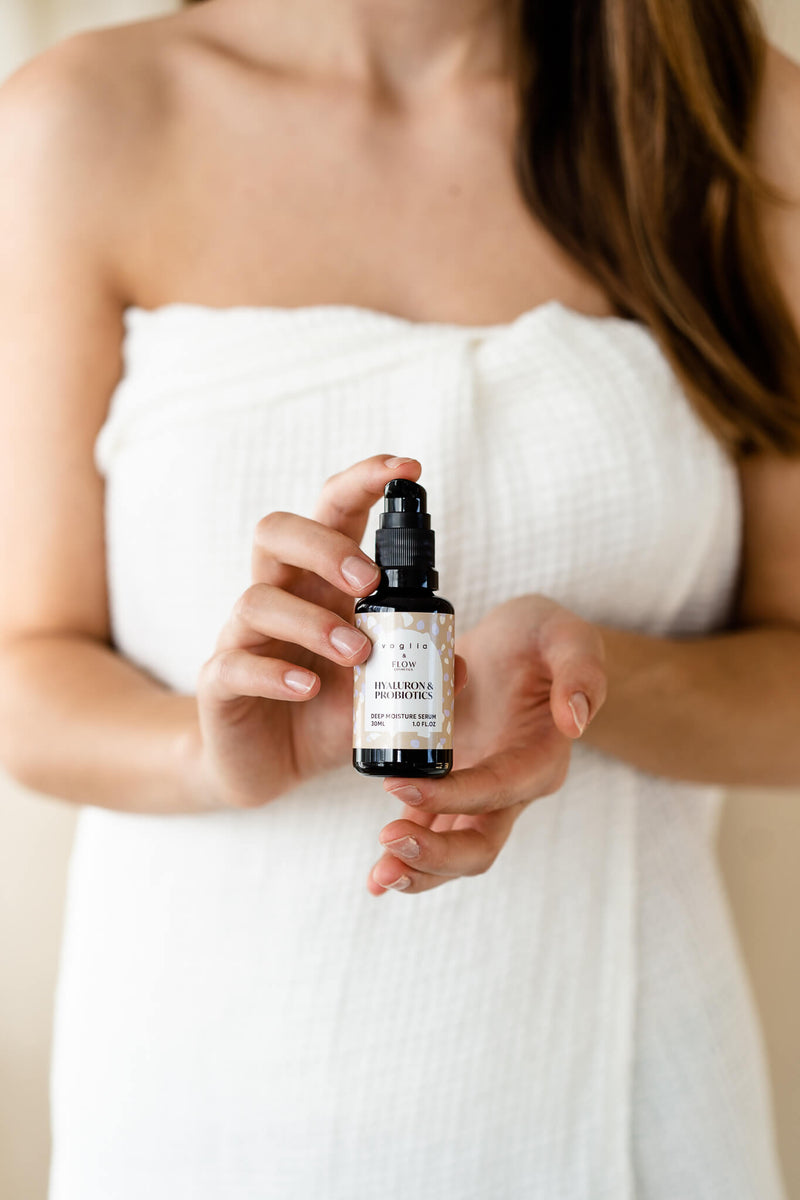 HYALURON & PROBIOTICS SERUM Syväkosteuttava seerumi