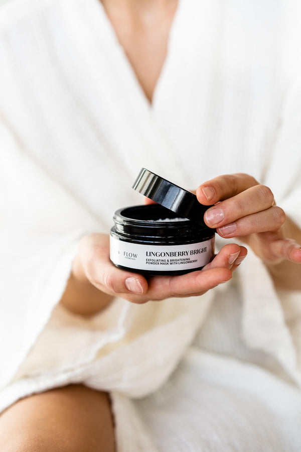 LINGONBERRY BRIGHT MASK Hellävarainen entsyymikuorinta